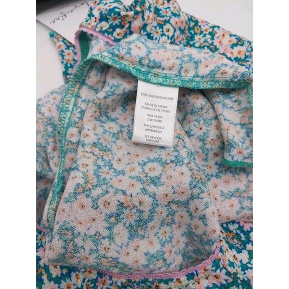 Love fire Junior's Women's Mini skirt Floral Print A Line size Small Petites - Picture 6 of 7